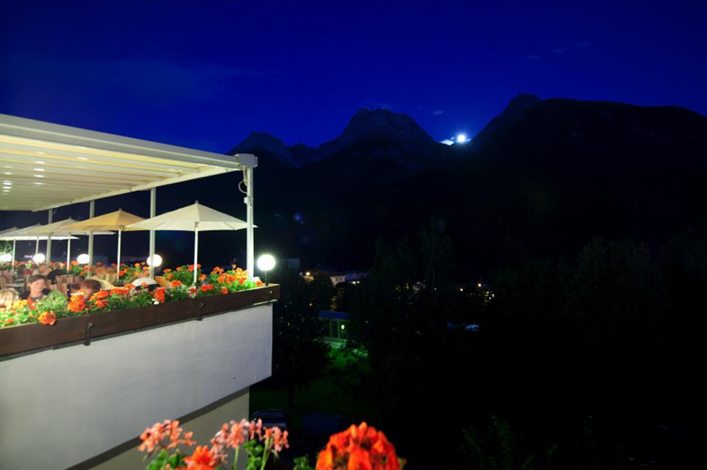 Hotel Astras Scuol Ngoại thất bức ảnh