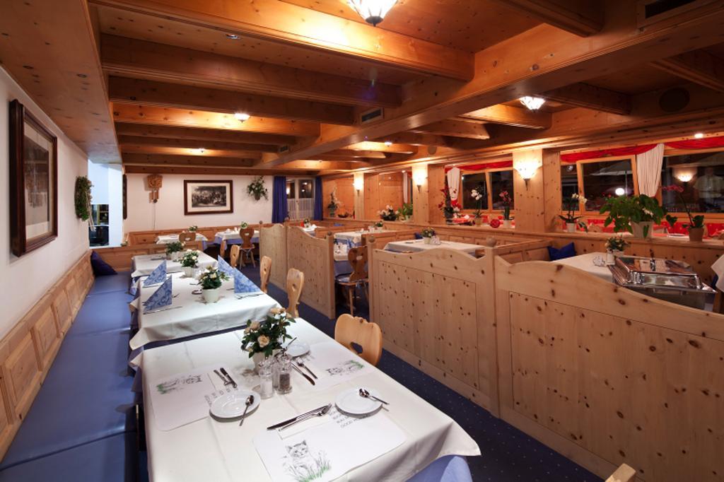 Hotel Astras Scuol Ngoại thất bức ảnh