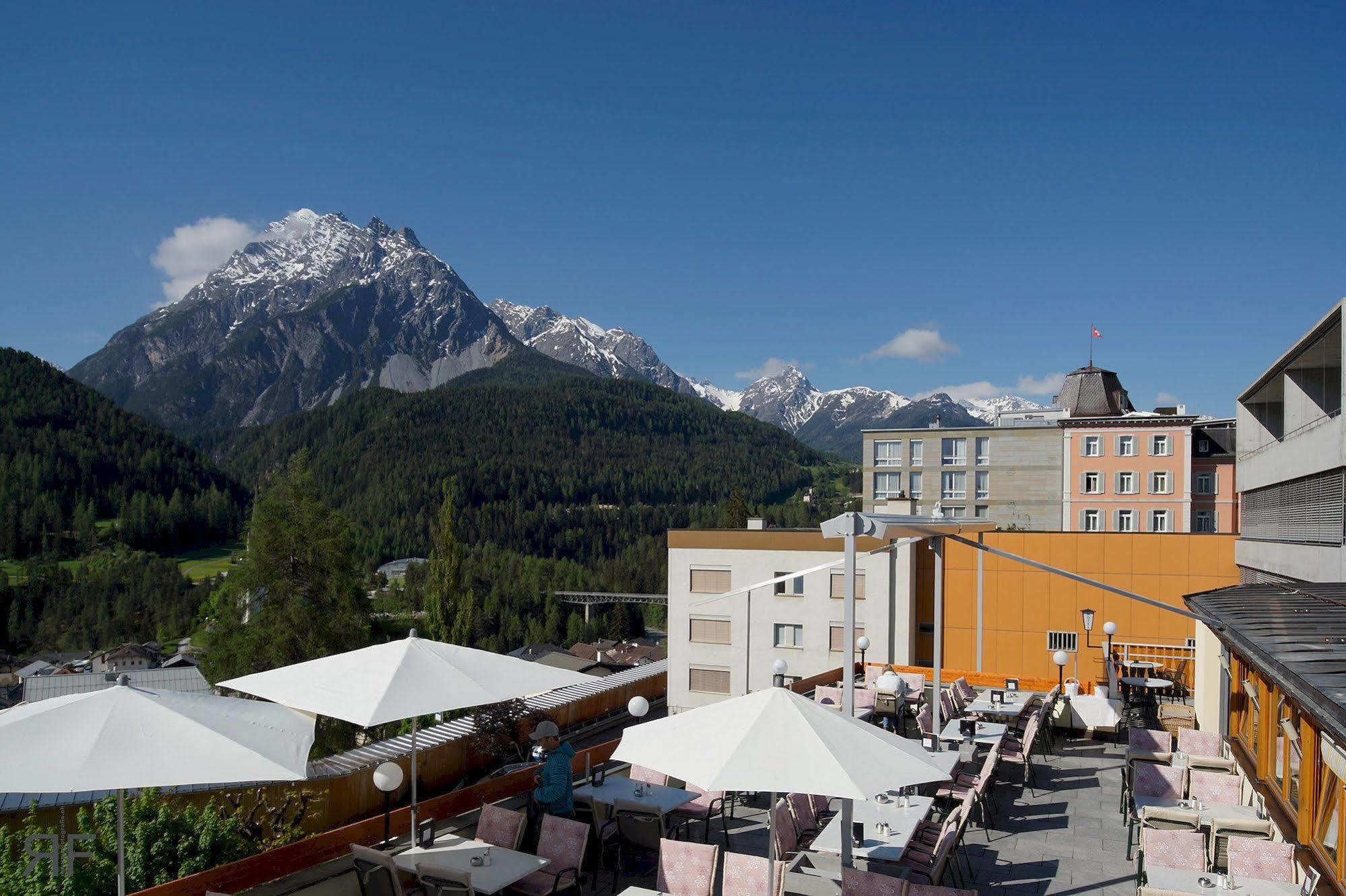 Hotel Astras Scuol Ngoại thất bức ảnh